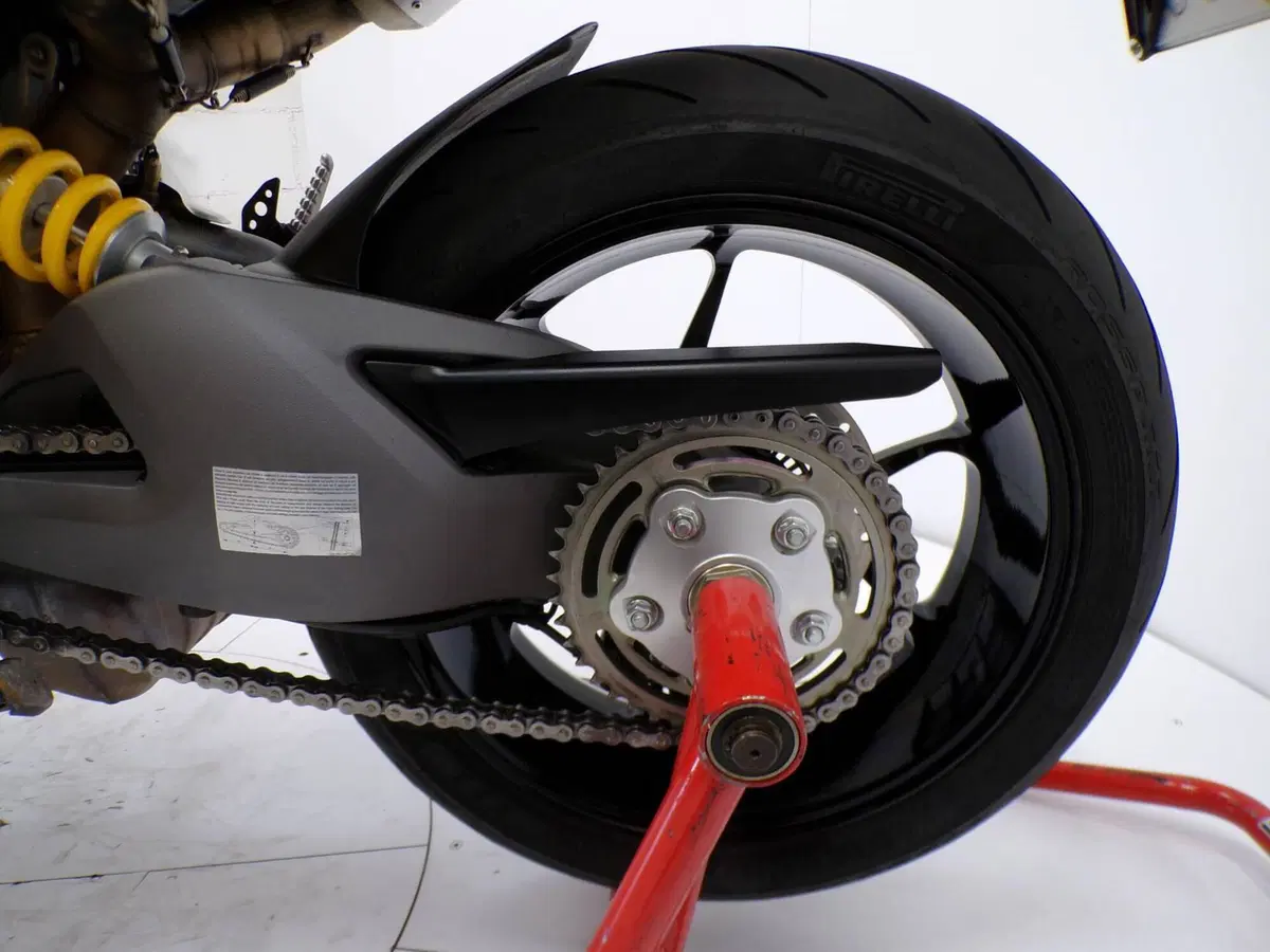 Ducati Hypermotard 950 (2022 - 25) (11)