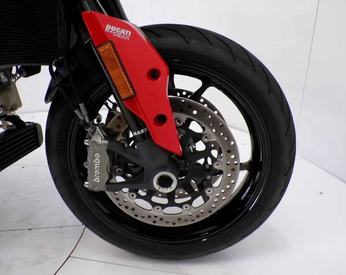 Ducati Hypermotard 950 (2022 - 25) (12)