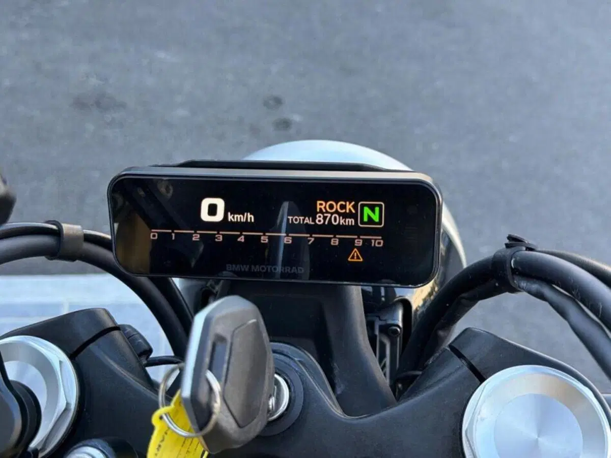 Bmw R 12 (2024 - 26) (10)