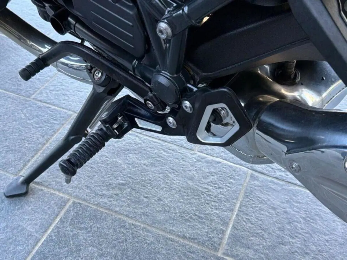 Bmw R 12 (2024 - 26) (13)