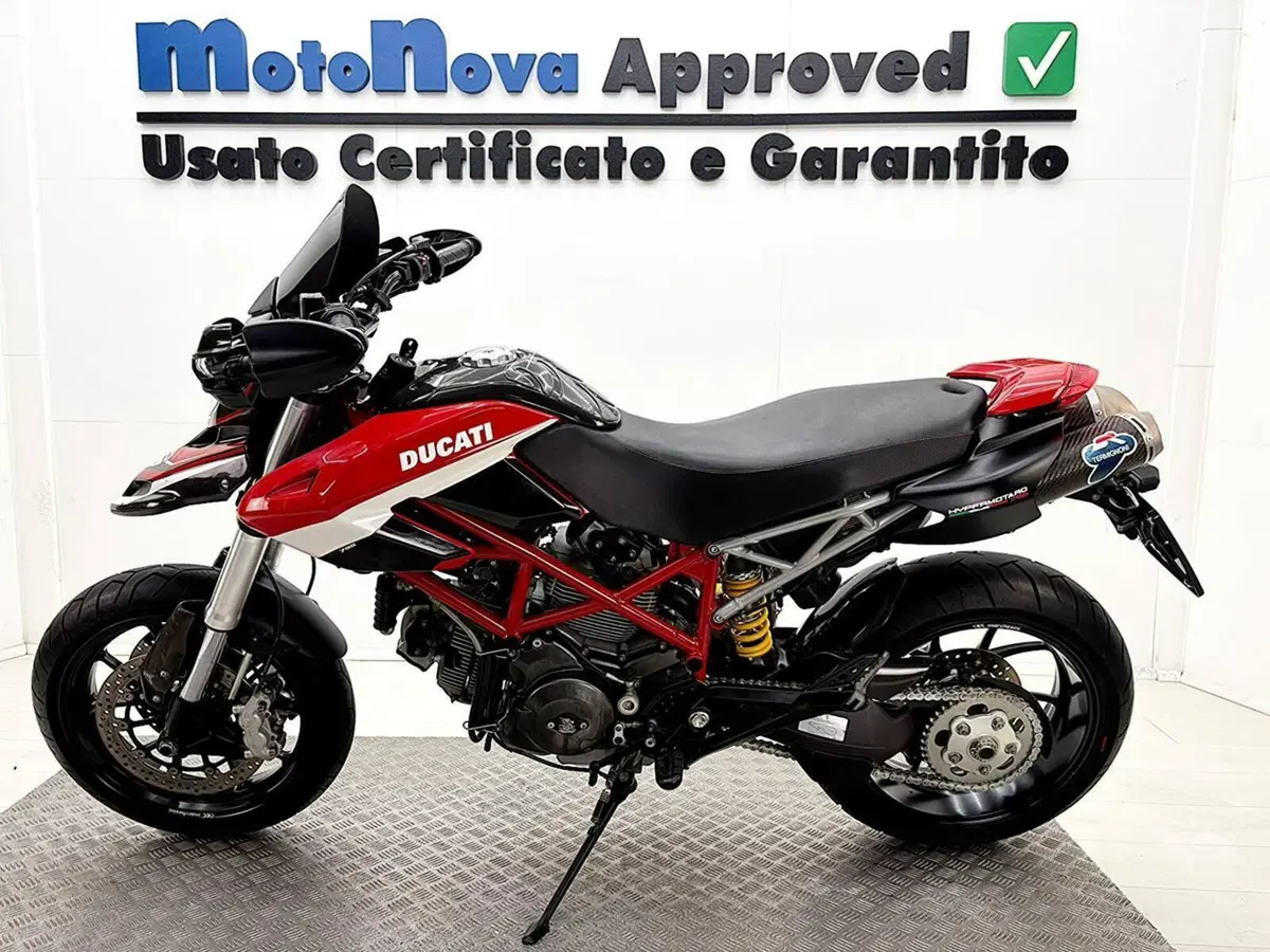 Ducati Hypermotard 796 (2012) (2)