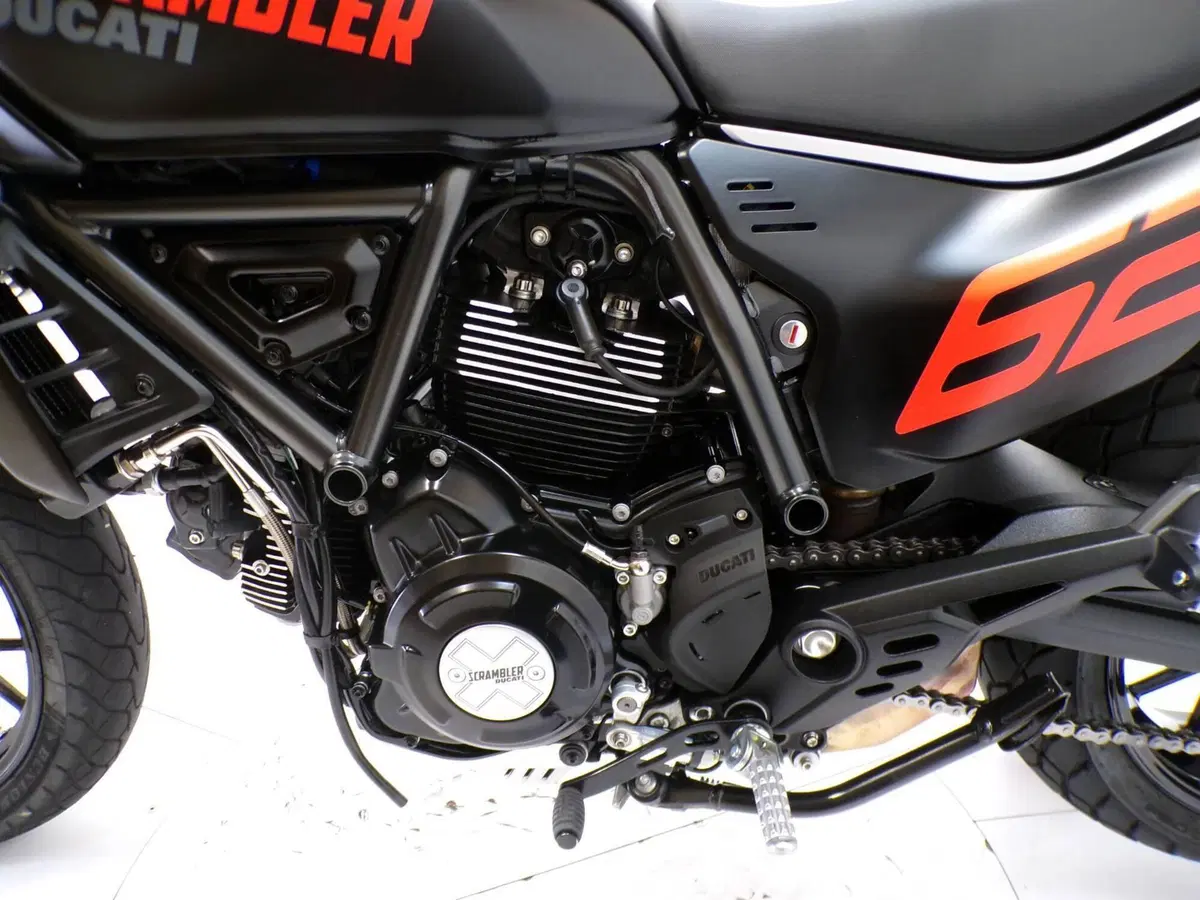 Ducati Scrambler 800 Full Throttle (2023 - 24) (7)