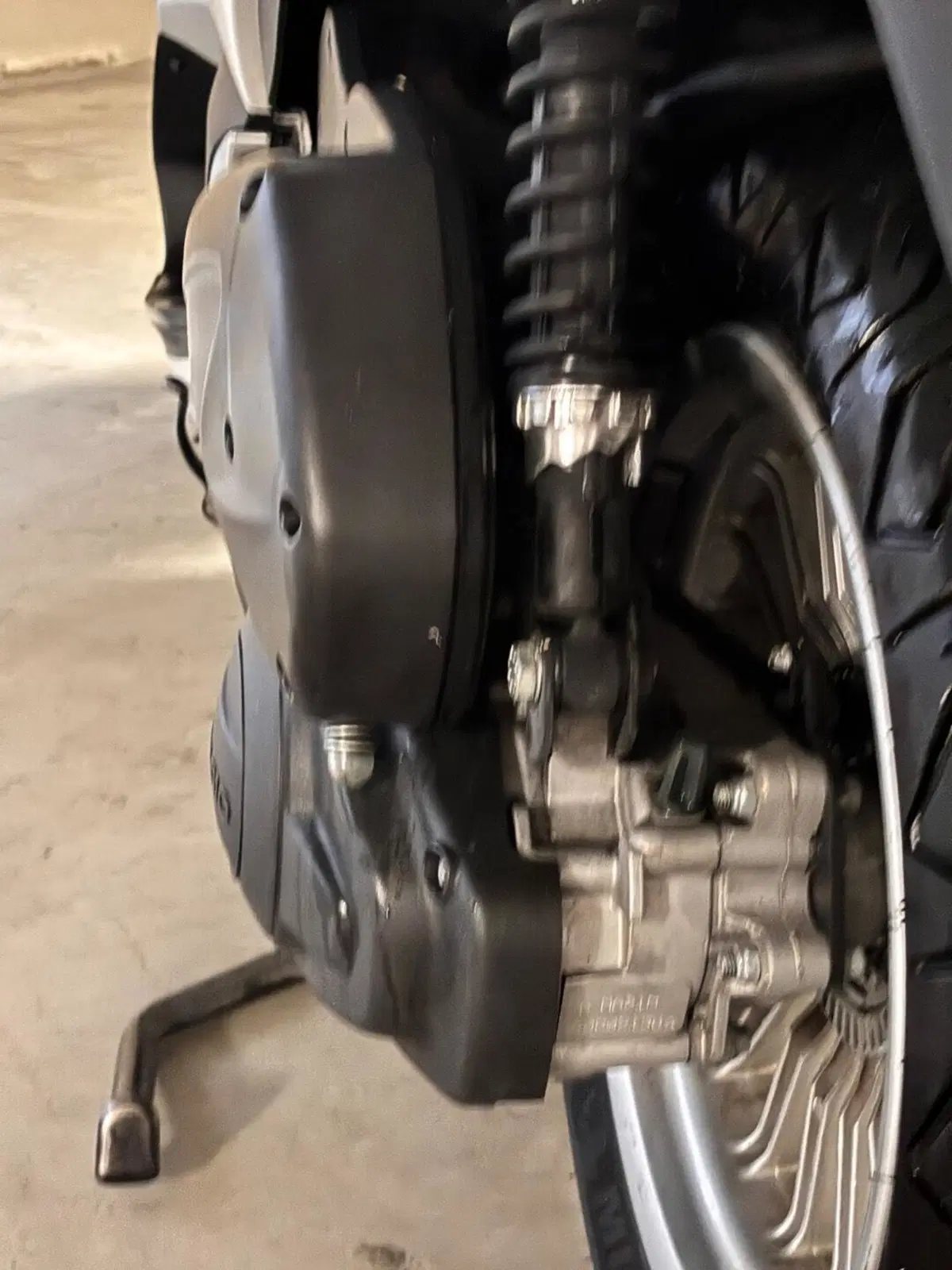 Piaggio Beverly 300 i.e. ABS-ASR (2016 - 20) (9)