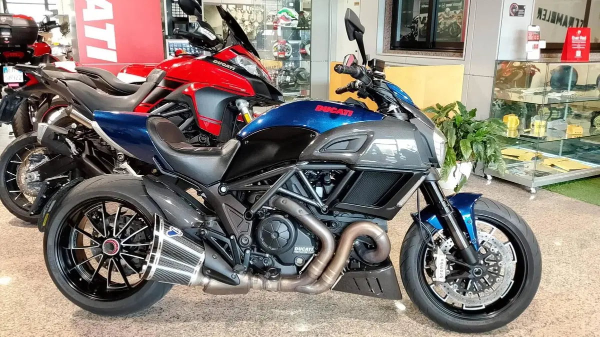 Ducati Diavel 1200 (2014 - 16)