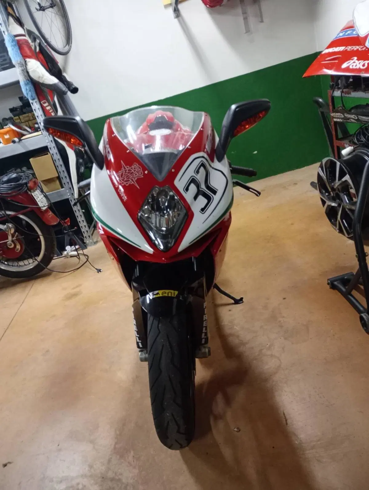MV Agusta F3 800 RC (2015 - 17) (8)