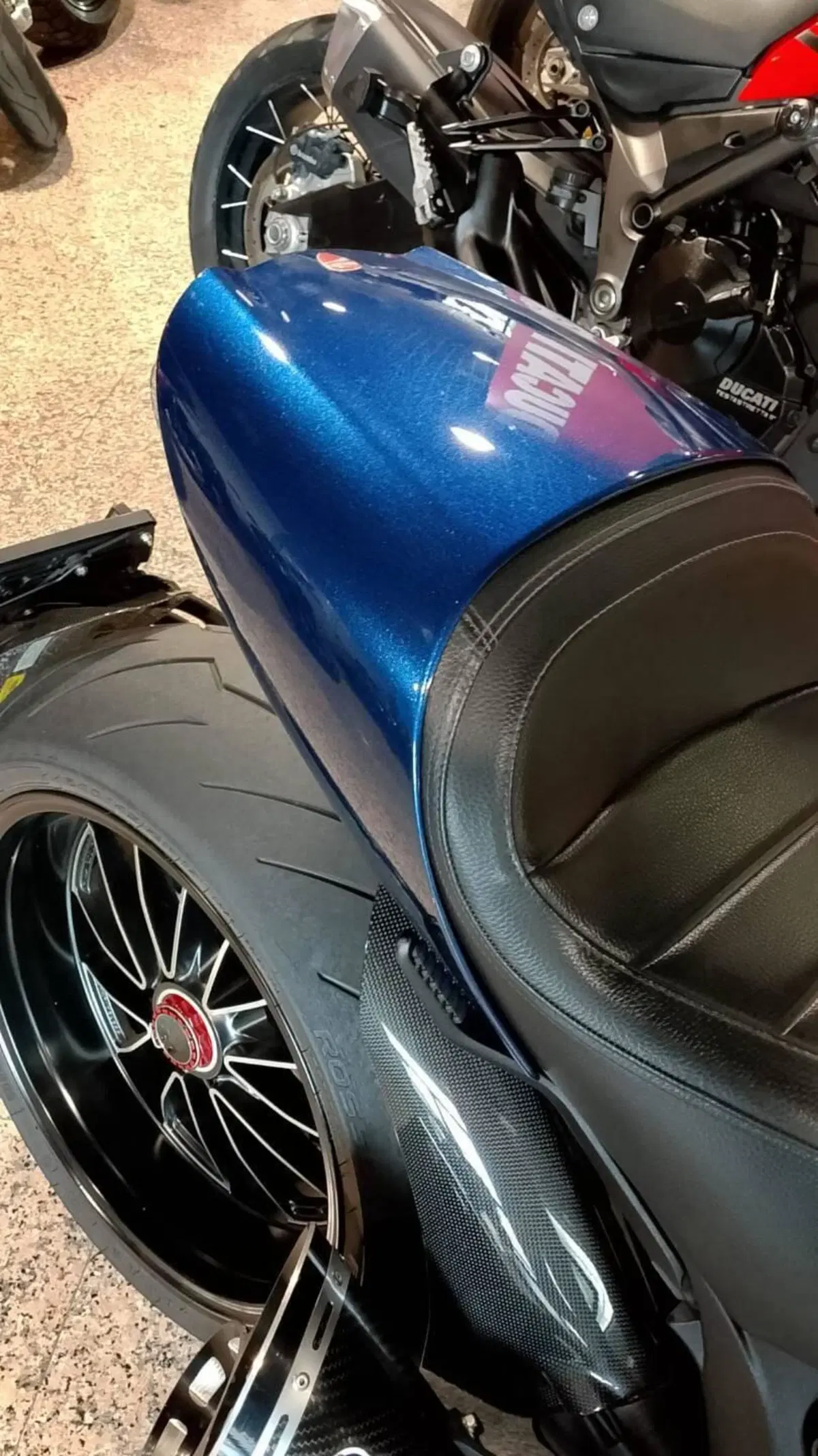 Ducati Diavel 1200 (2014 - 16) (5)