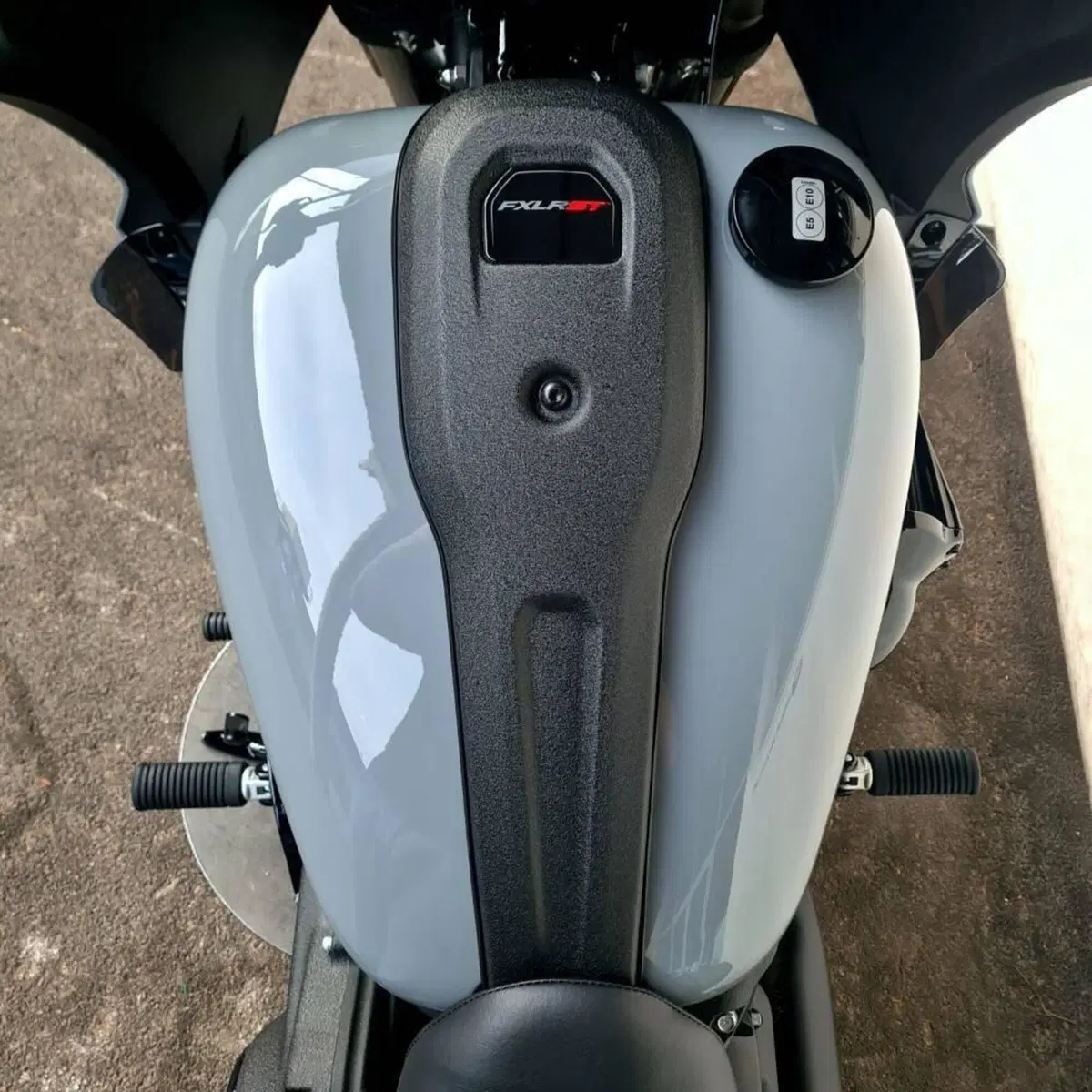 Harley-Davidson Low Rider ST (2025 - 26) (6)