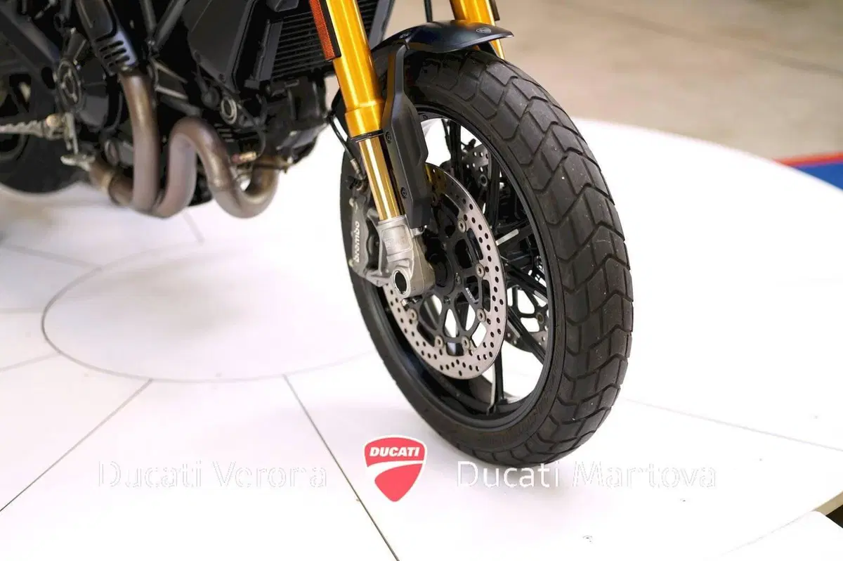 Ducati Scrambler 1100 Sport Pro (2020 - 25) (4)