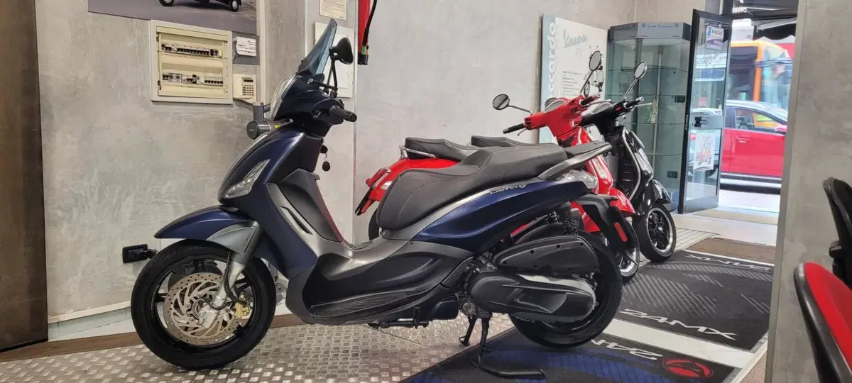 Piaggio Beverly 350 S ABS (2019 - 20)