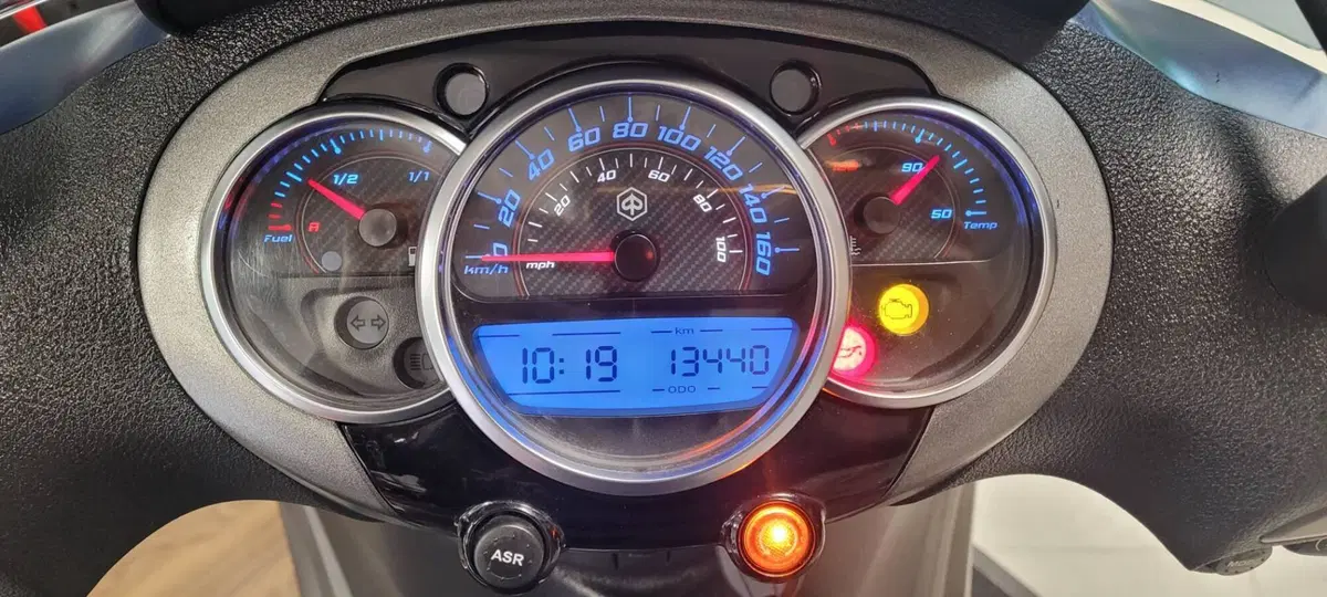 Piaggio Beverly 350 S ABS (2019 - 20) (5)