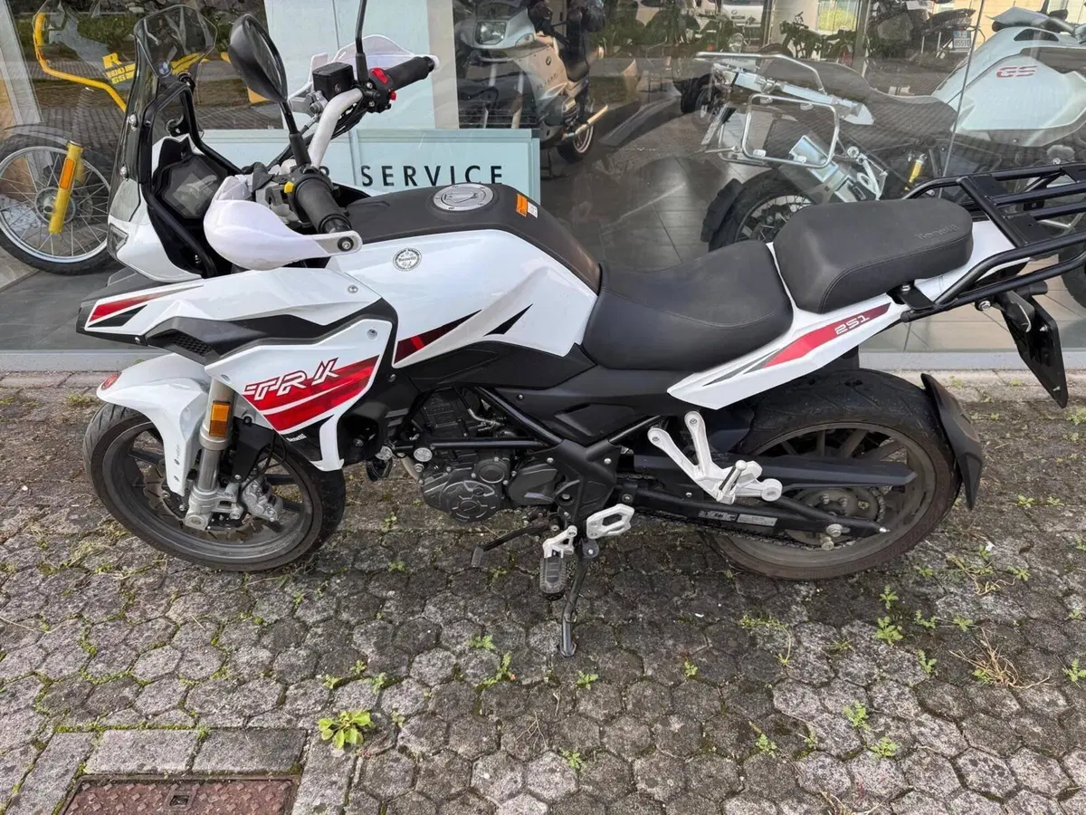 Benelli TRK 251 (2019 - 20)