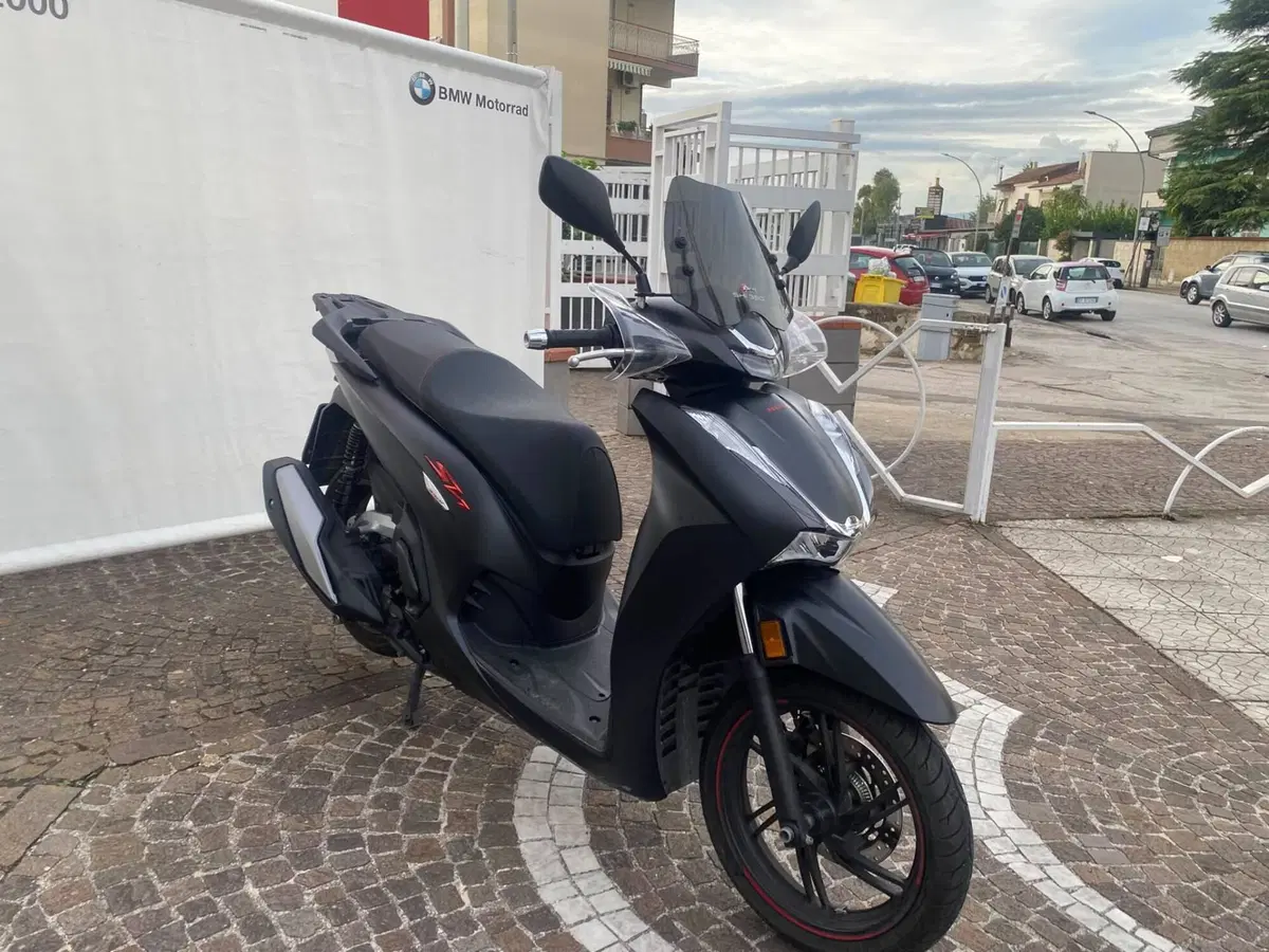 Honda SH 350 (2021 - 24) (2)