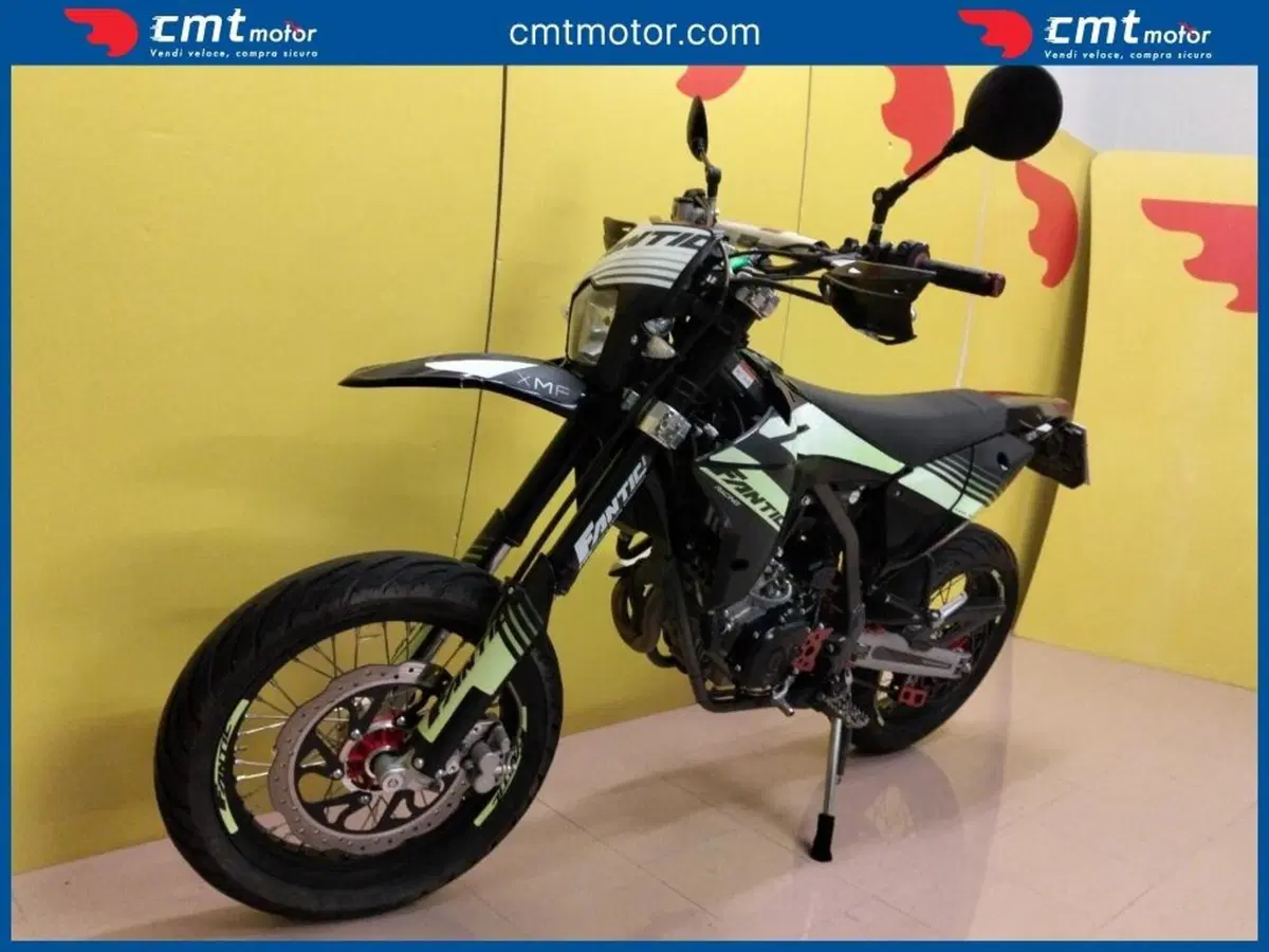 Fantic Motor XMF 125 Motard Performance 4T (2023 - 24) (13)