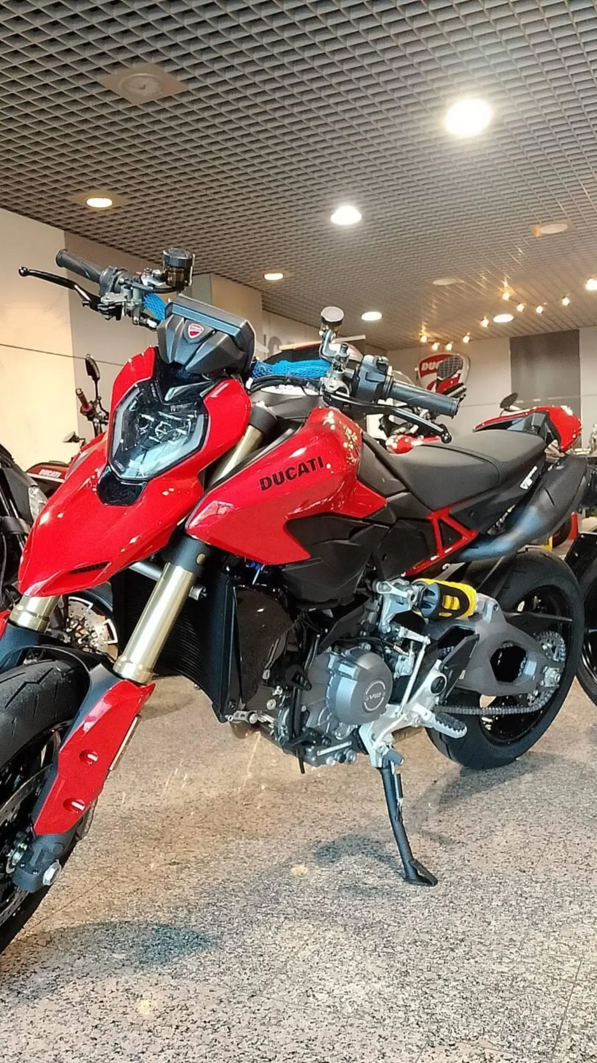 Ducati Hypermotard V2 (2026)