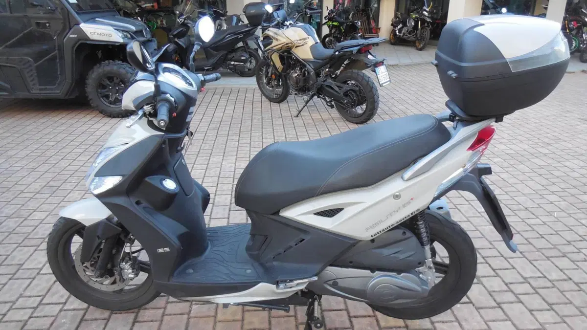 Kymco Agility 125 R16 + (2017 - 20) (3)