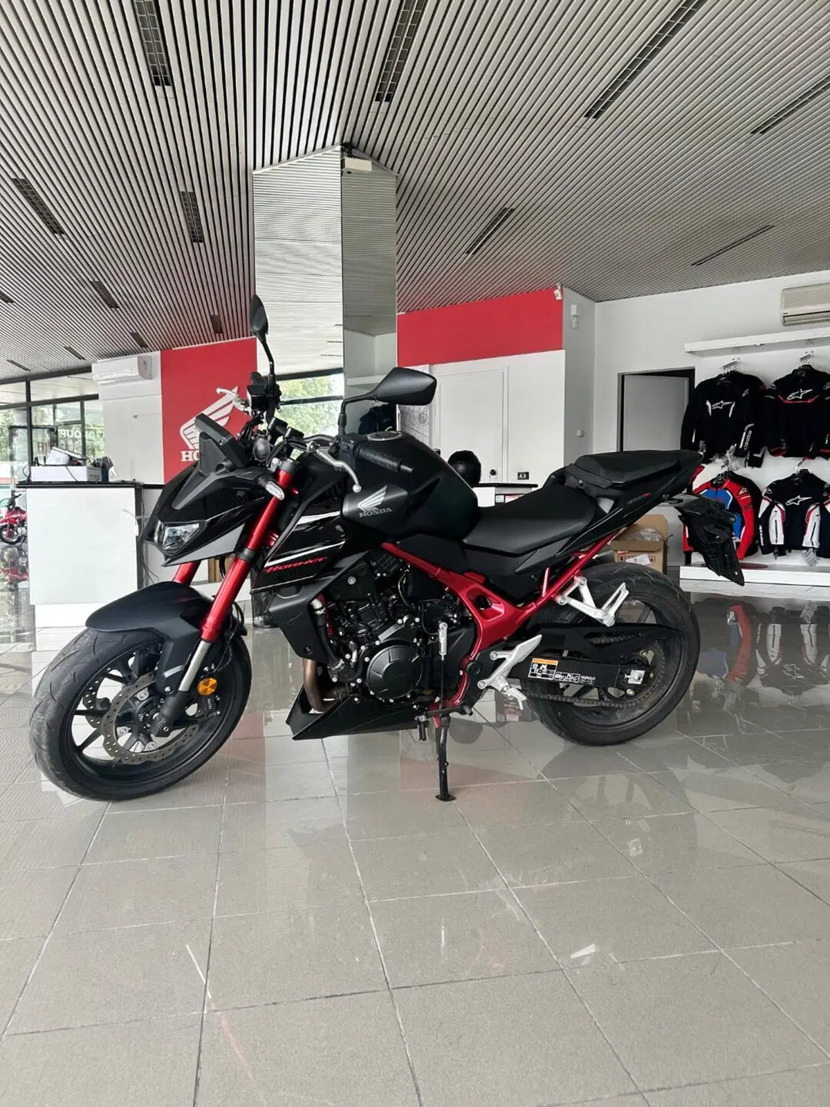 Honda CB 750 Hornet (2026) (2)