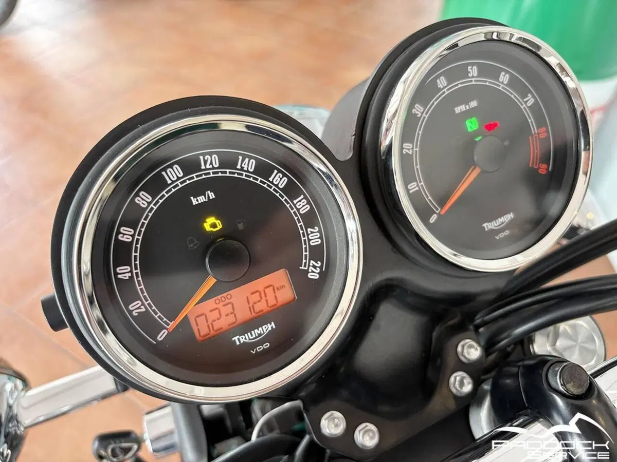 Triumph Bonneville T100 (2008 - 16) (17)