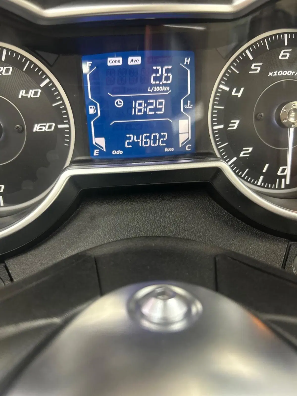 Yamaha X-Max 300 Tech Max (2021 - 24) (5)