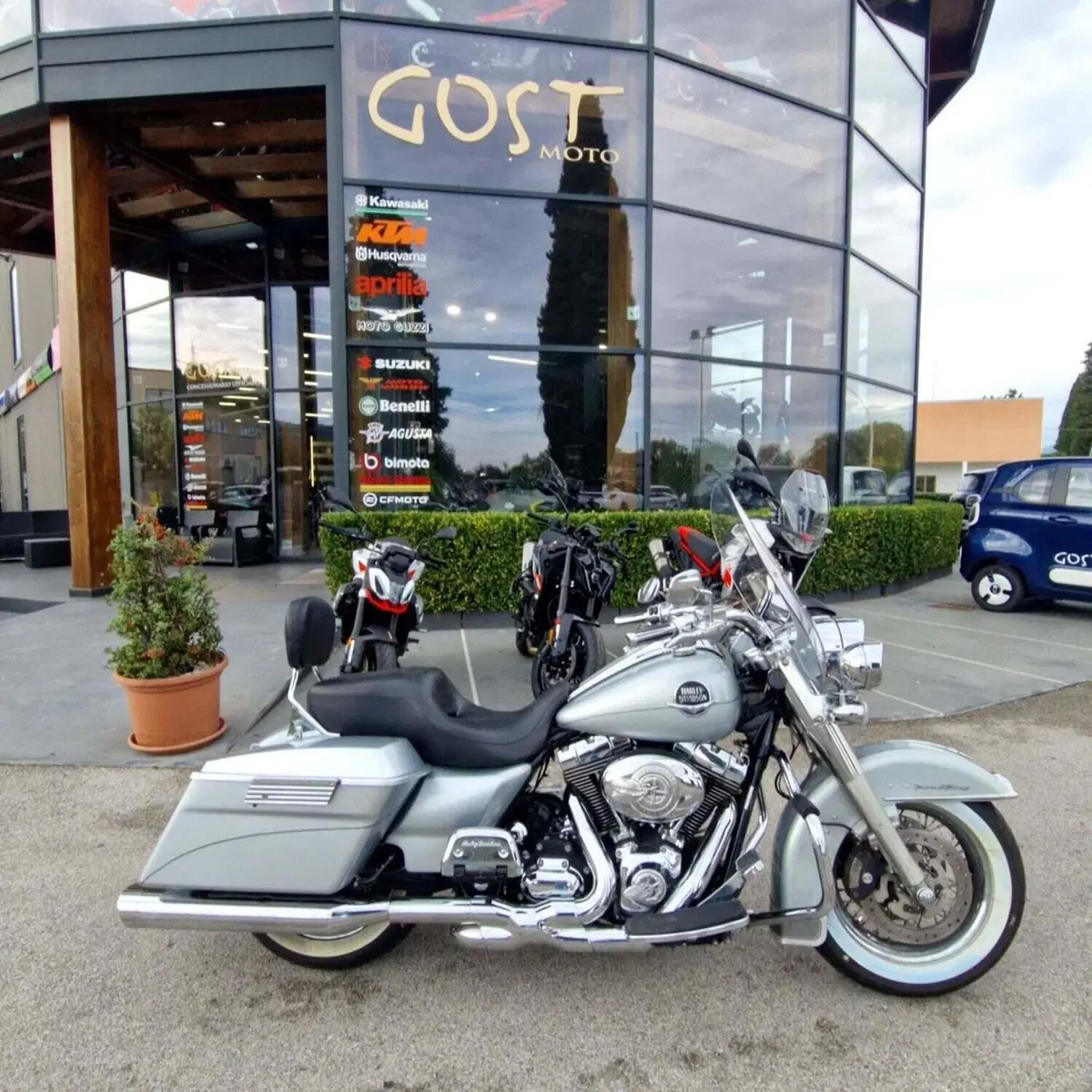 Harley-Davidson 103 Road King Classic (2011 - 13) - FLHRC (2)