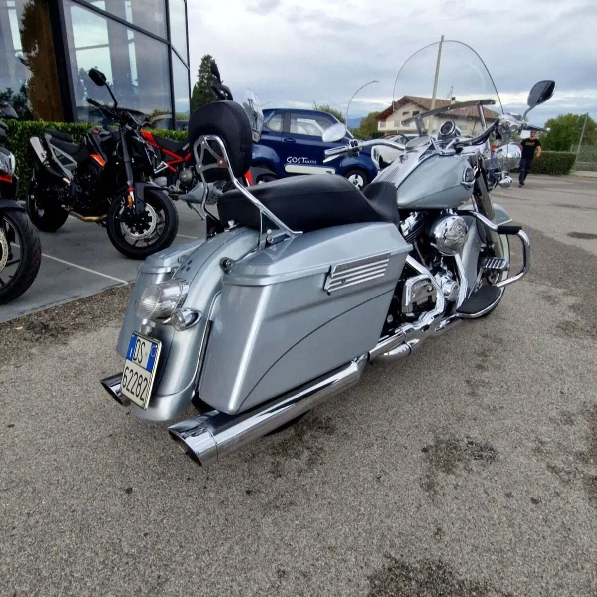 Harley-Davidson 103 Road King Classic (2011 - 13) - FLHRC (6)