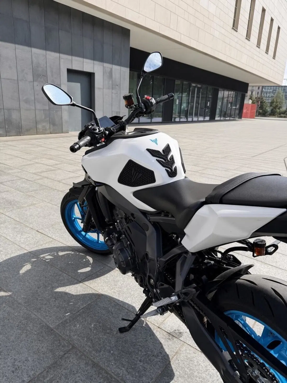 Yamaha MT-09 Y-AMT (2024 - 26) (3)
