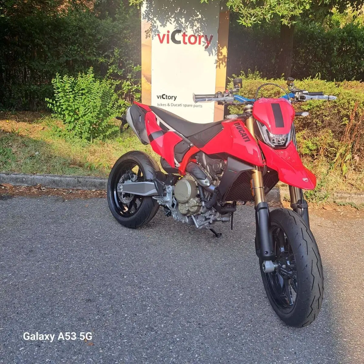 Ducati Hypermotard 698 Mono (2024 - 26) (3)