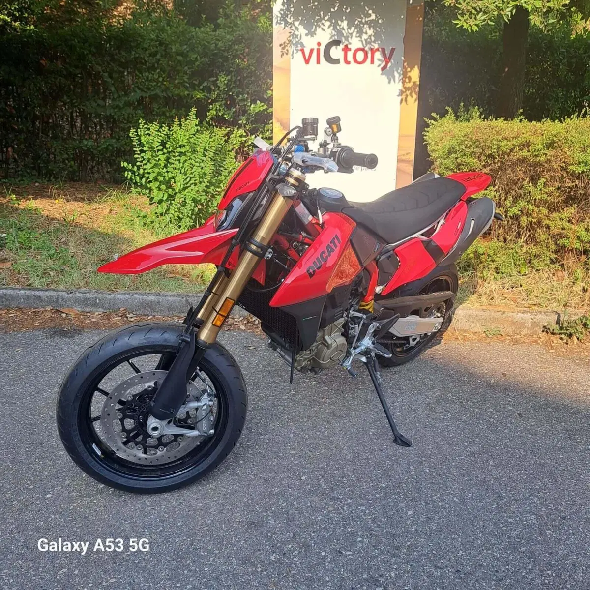 Ducati Hypermotard 698 Mono (2024 - 26) (5)