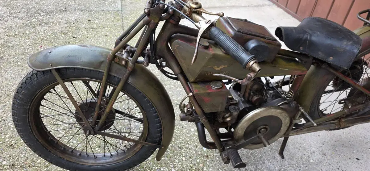 Moto Guzzi SPORT 13 (2)