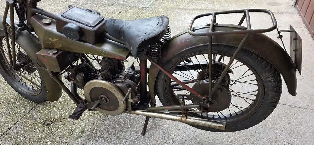 Moto Guzzi SPORT 13 (5)