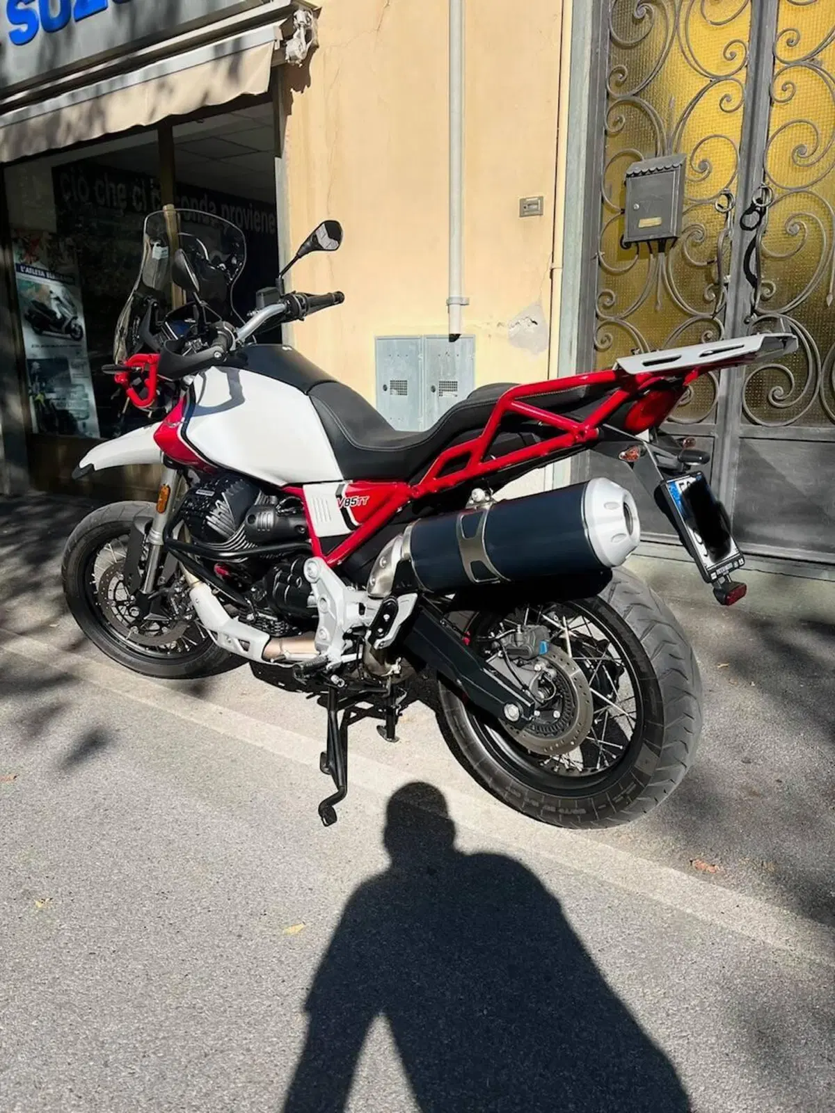 Moto Guzzi V85 TT (2019 - 20) (3)