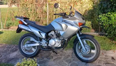 Honda Varadero 125 usata