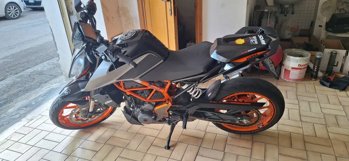 KTM 390 Duke (2021 - 23) (2)