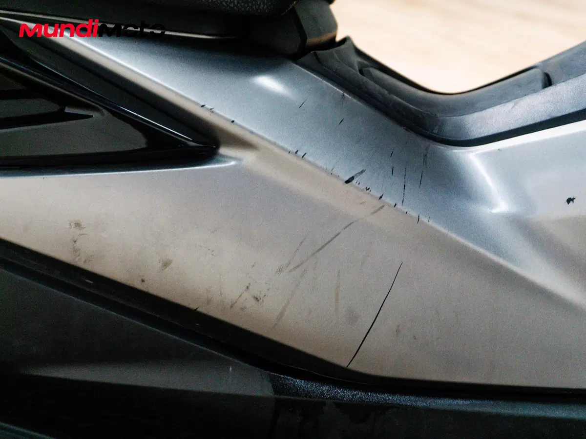 Honda Forza 350 (2022 - 24) (16)