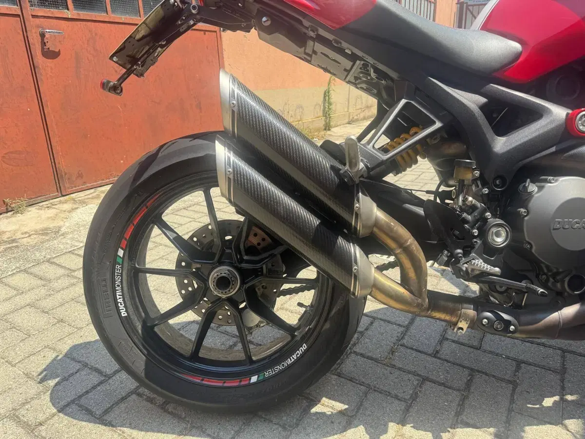 Ducati Monster 1100 Evo ABS (2011 - 13) (7)
