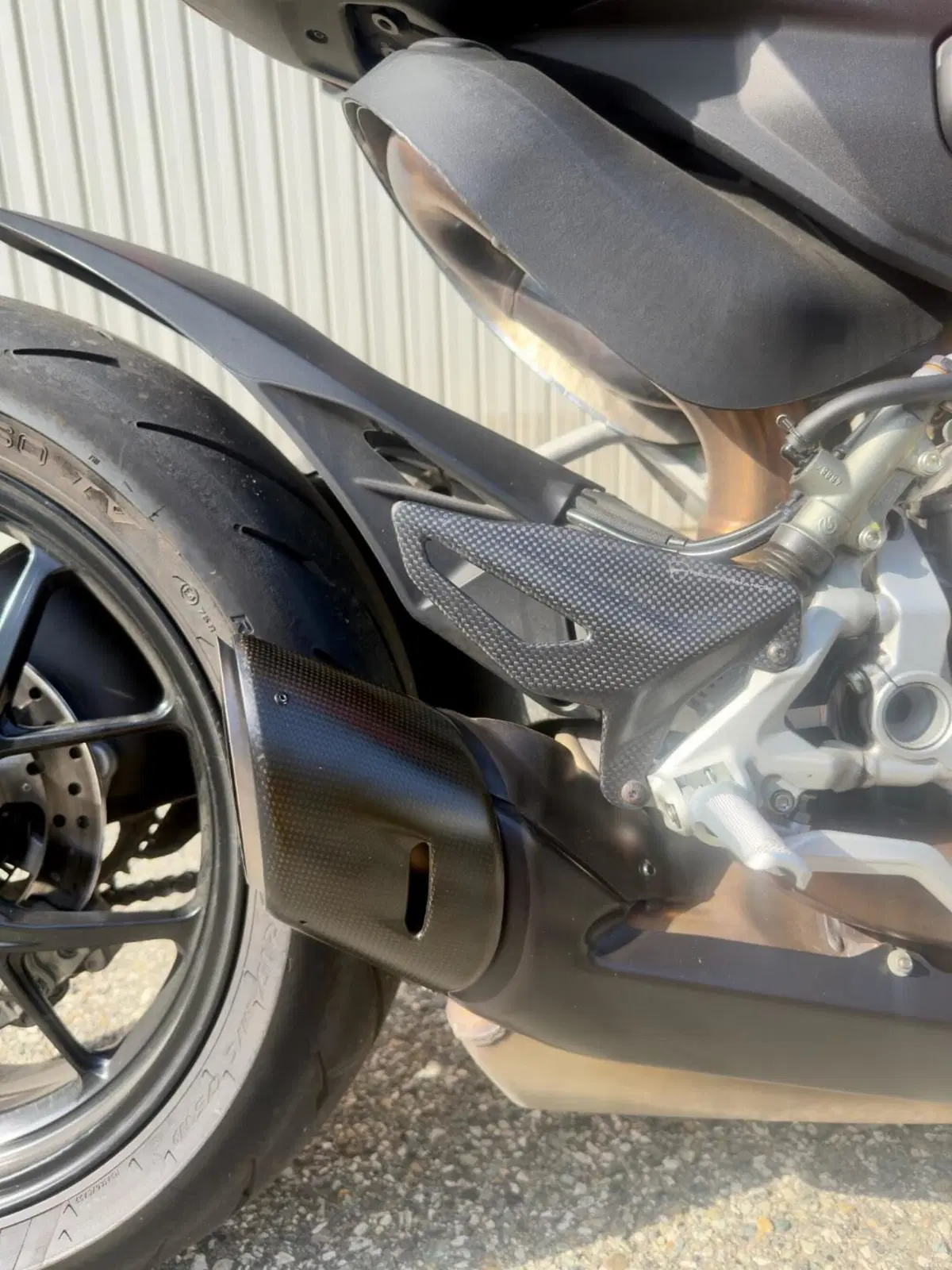 Ducati Streetfighter V2 (2022 - 24) (4)