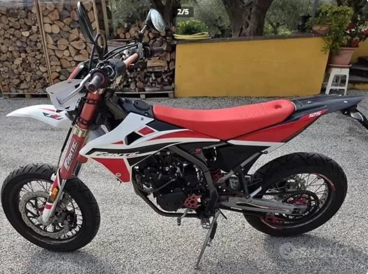 Fantic Motor XMF 125 Motard Competition 4t (2021 - 22) (2)