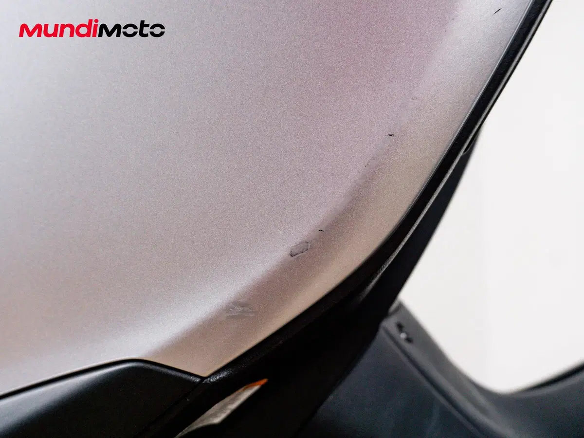 Yamaha T-Max 530 SX (2017 - 19) (13)