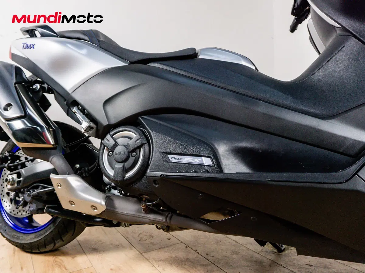 Yamaha T-Max 530 SX (2017 - 19) (5)