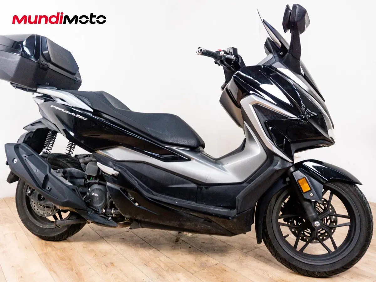 Honda Forza 350 (2022 - 24) (2)