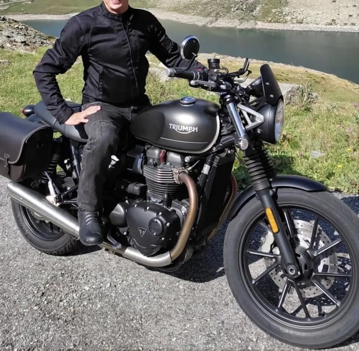 Triumph Speed Twin 900 (2023 - 24) (3)