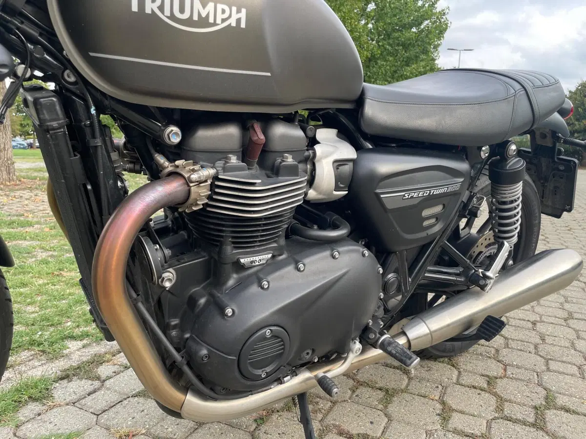 Triumph Speed Twin 900 (2023 - 24) (8)