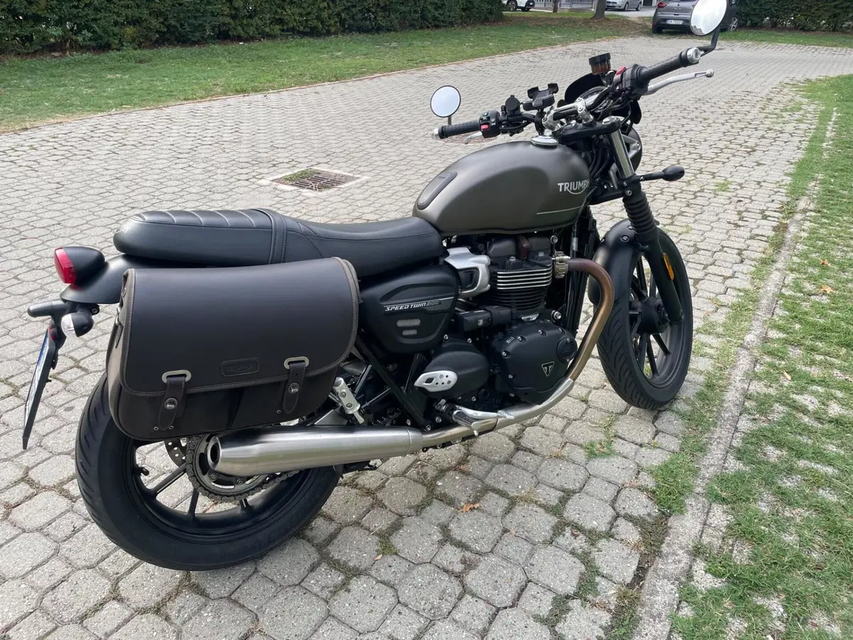 Triumph Speed Twin 900 (2023 - 24) (18)