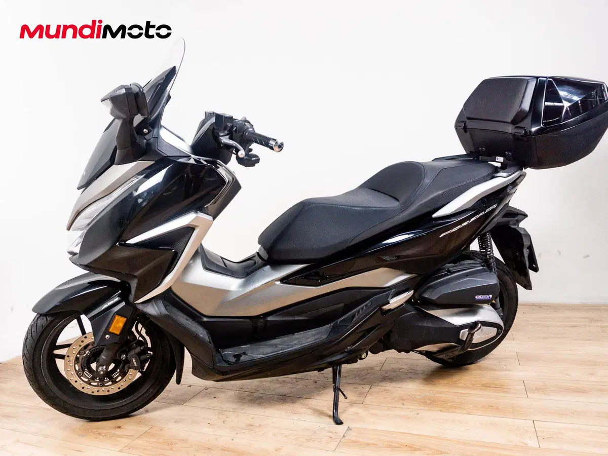 Honda Forza 350 (2022 - 24) (8)