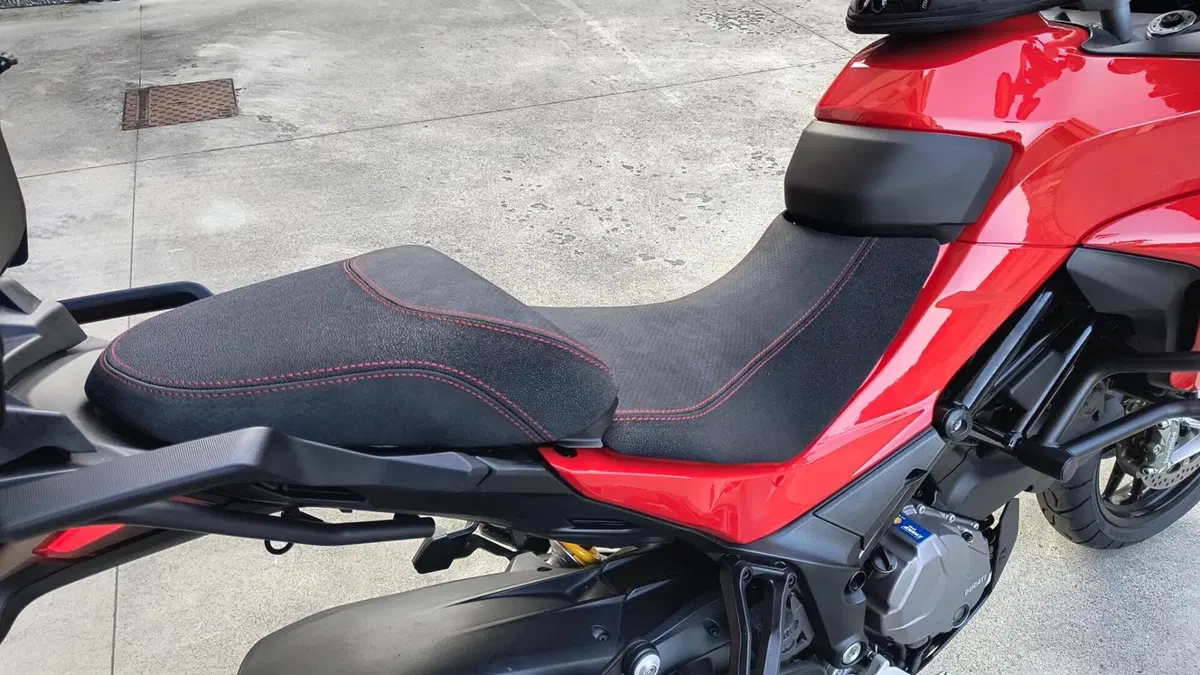 Ducati Multistrada V2 S (2022 - 24) (3)