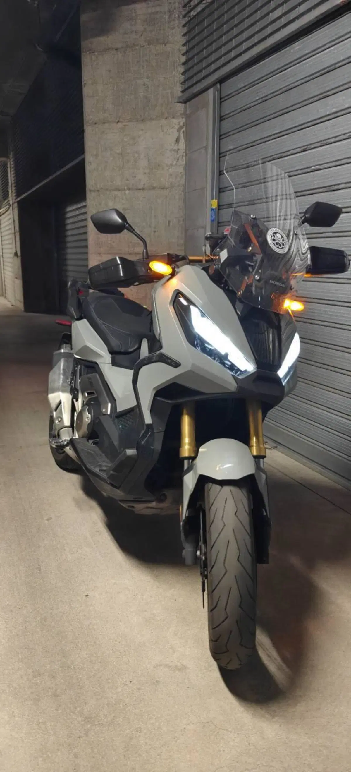 Honda X-ADV 750 DCT (2021 - 24) (3)