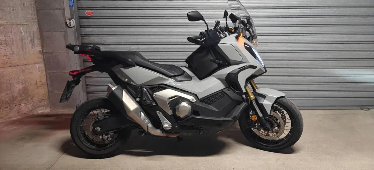 Honda X-ADV 750 DCT (2021 - 24) (4)
