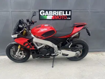 Aprilia Tuono V4 (2021 - 24) usata