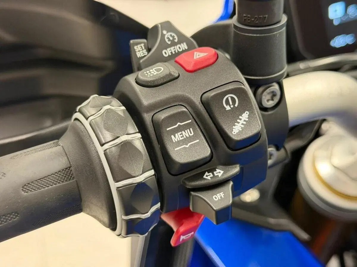 Bmw F 900 XR (2020 - 24) (7)