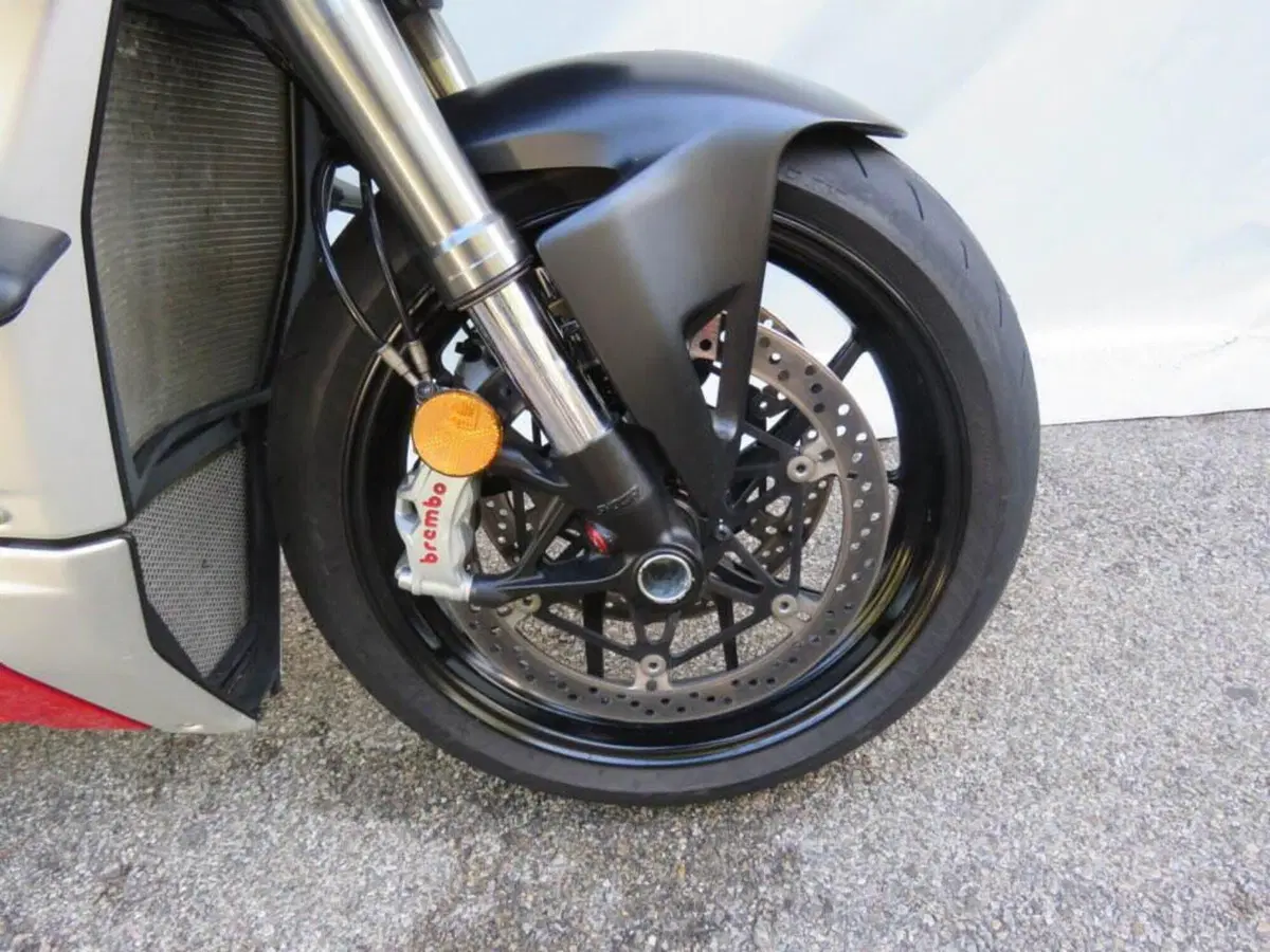 Ducati Streetfighter V4 1100 S (2021 - 22) (5)