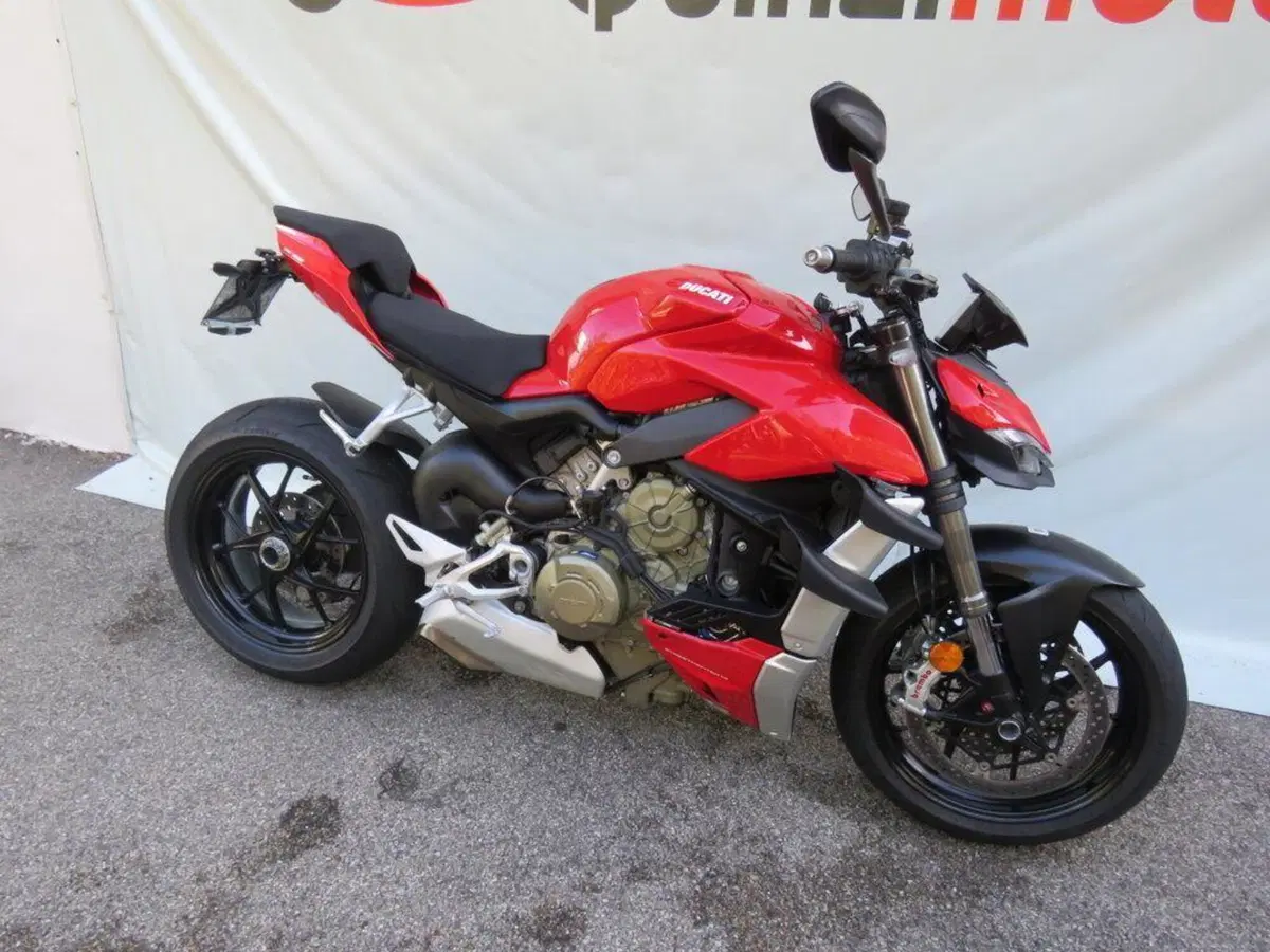 Ducati Streetfighter V4 1100 S (2021 - 22) (2)